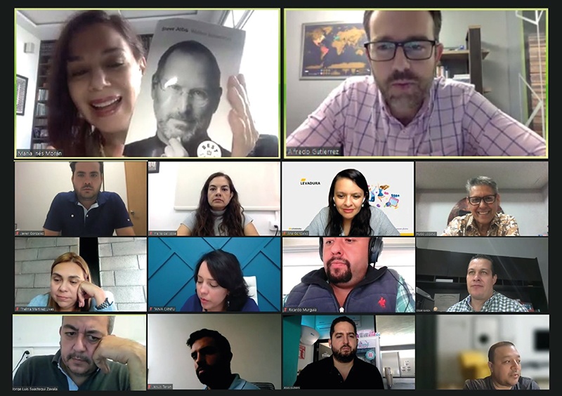Sesión de BookCLUB de ActionCOACH Iberoamérica